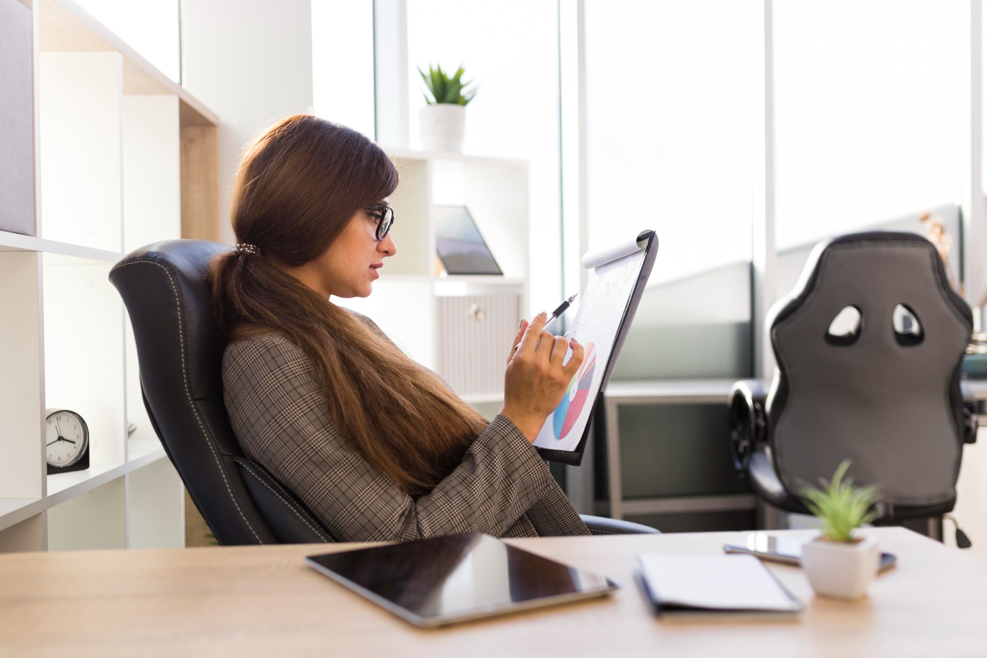 Your Desk Is Affecting More Than Your Work: A Guide to Posture and Office Work